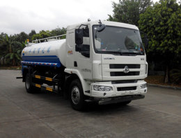 洒水车