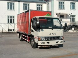 爆破器材运输车