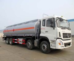 运油车