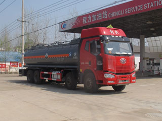 CLW5317GFWC4 程力威牌腐蚀性物品罐式运输车图片