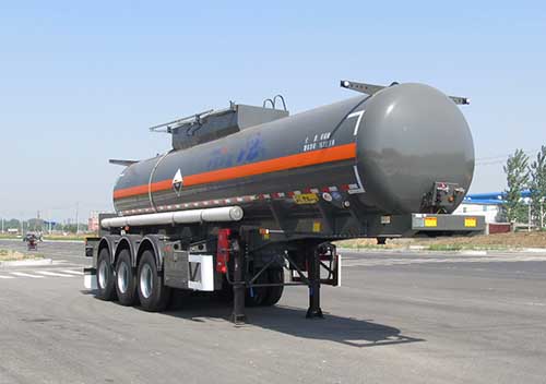 华骏10.7米31.5吨3轴腐蚀性物品罐式运输半挂车(ZCZ9401GFWHJF)