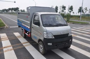 桶装垃圾运输车
