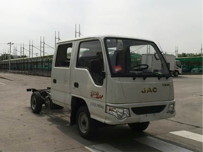 HFC1030RW4E1B4DV 江淮87马力单桥汽油载货汽车底盘图片