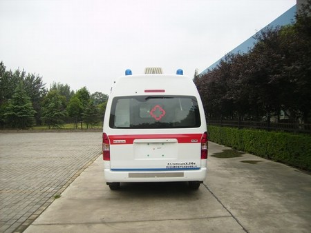蓝港牌XLG5034XJH4救护车公告图片