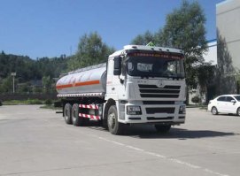运油车