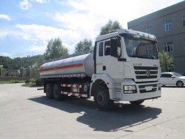 运油车
