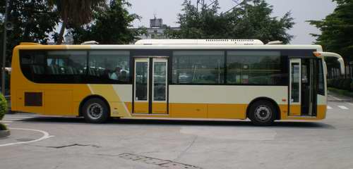 广汽GZ6120EV纯电动城市客车公告图片