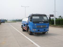 绿化喷洒车