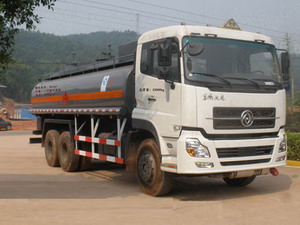 YZQ5251GRY4 岷江牌易燃液体罐式运输车图片