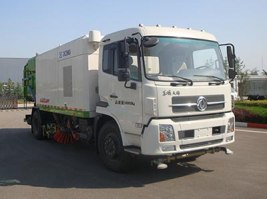 洗扫车