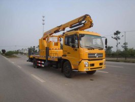 高空作业车