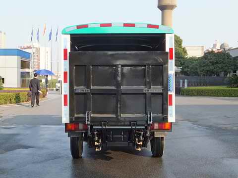 中联牌ZLJ5020XTYHFBEV纯电动密闭式桶装垃圾车公告图片