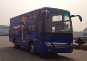 厢式运输车
