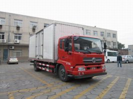 厢式运输车