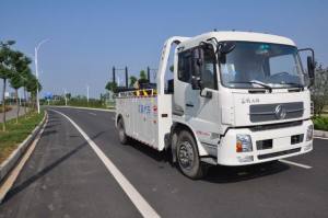 清障车