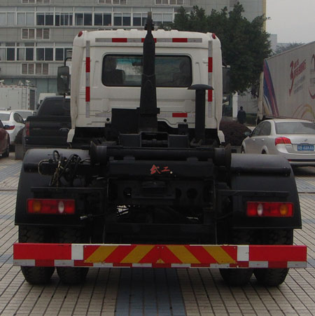 武工牌WGG5160ZXXDFE4车厢可卸式垃圾车公告图片