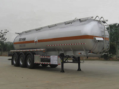 永强10.2米31.3吨3轴化工液体运输半挂车(YQ9404GHYA)
