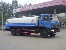 洒水车