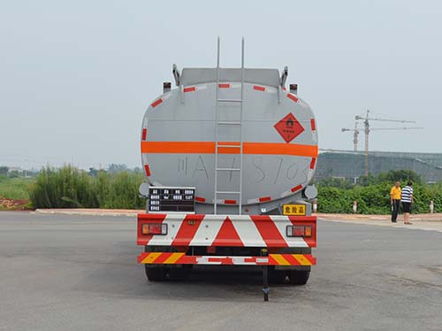 勤宏牌SQH5257GRYC易燃液体罐式运输车公告图片