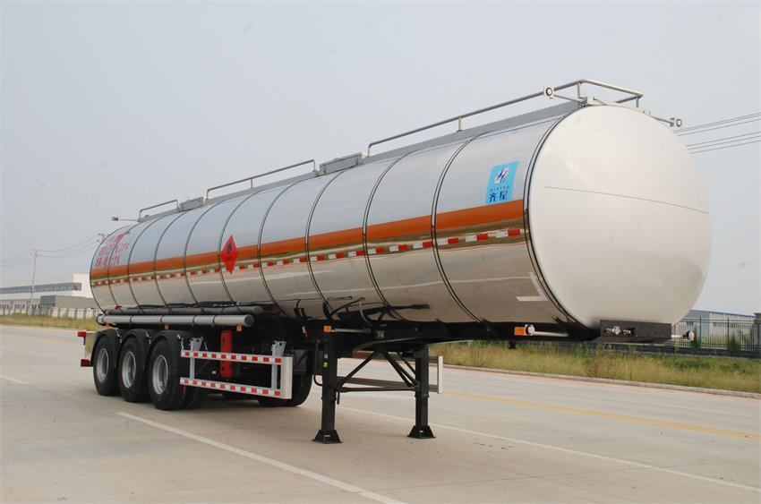 齐星12.3米30.5吨3轴易燃液体罐式运输半挂车(QXC9404GRY)