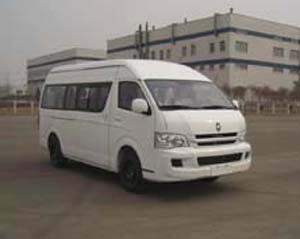 金杯5.4米6-9座轻型客车(SY6548J1S1BH)