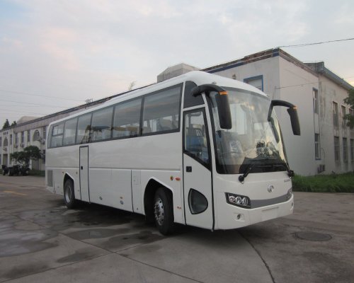东宇11米24-49座客车(NJL6118YA4)