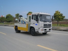 清障车