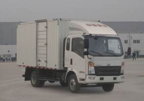 豪沃牌ZZ5047XXYF341BD1Y45厢式运输车