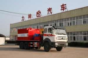 热油(水)清蜡车
