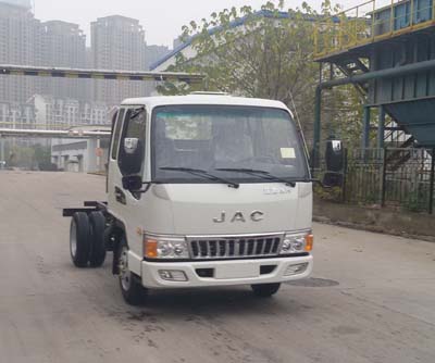 HFC1070P93K1C2V 江淮152马力单桥柴油载货汽车底盘图片