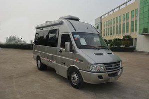 旅居车