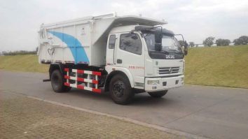 中发牌CHW5120ZDJ4压缩式对接垃圾车