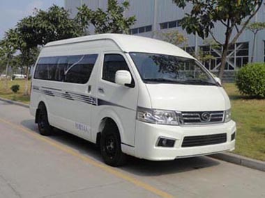 金龙5.5米10-15座轻型客车(XMQ6552HED4C)