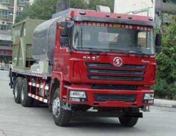 沥青碎石同步封层车