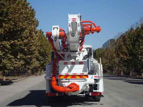 铁力士牌HDT5292THB混凝土泵车公告图片