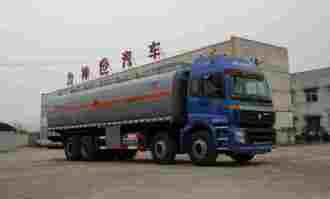 易燃液体罐式运输车