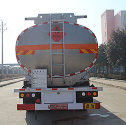 特运牌DTA5310GRYL4易燃液体罐式运输车公告图片