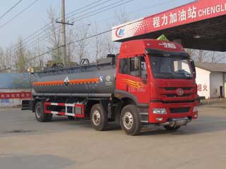 程力威牌CLW5255GFWC4腐蚀性物品罐式运输车公告图片