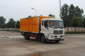 润知星牌SCS5160XRQD易燃气体厢式运输车