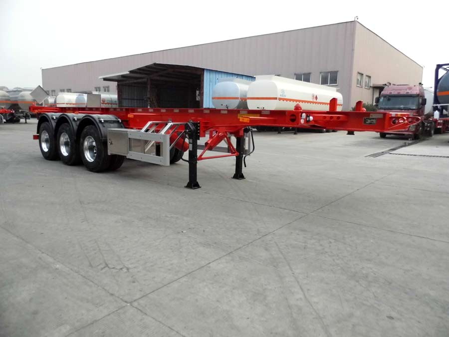 兴扬10.2米35.4吨3轴危险品罐箱骨架运输半挂车(XYZ9400TWYA)