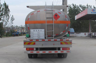 程力威牌CLW5160GYYLC4铝合金运油车公告图片