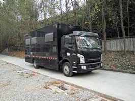 畅达牌NJ5090XZC4野外自行式炊事车