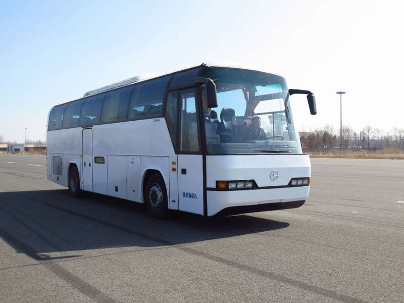 北方11米24-49座豪华旅游客车(BFC6112L2D5)
