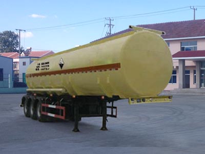 华昌11米32吨3轴腐蚀性物品罐式运输半挂车(QDJ9402GFW)