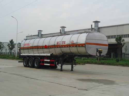 瑞江11米32吨3轴化工液体运输半挂车(WL9409GHY)