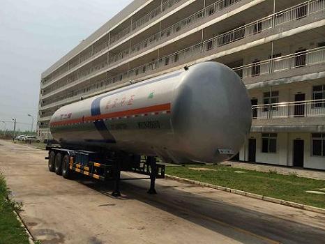 四六12米29.3吨3轴液化气体运输半挂车(WHC9406GYQ)