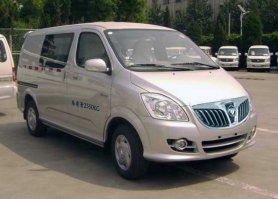 福田牌BJ5036E1DXA-5厢式运输车