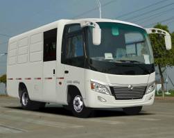 东风牌EQ5060XXY4A厢式运输车