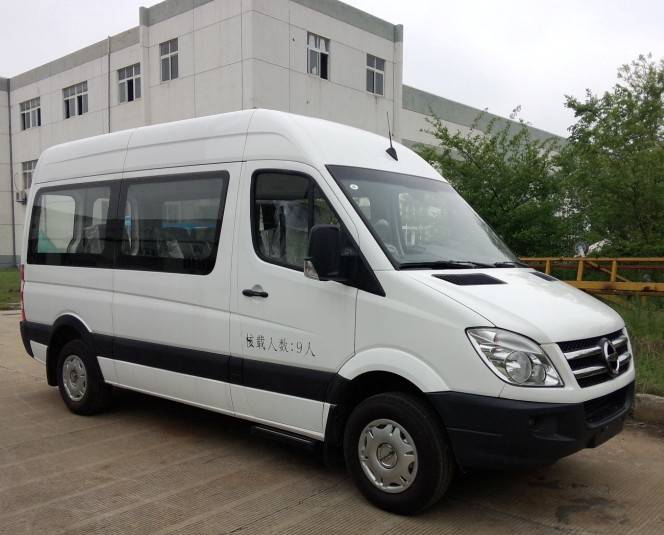 NJL5040XSWBEV型纯电动商务车
