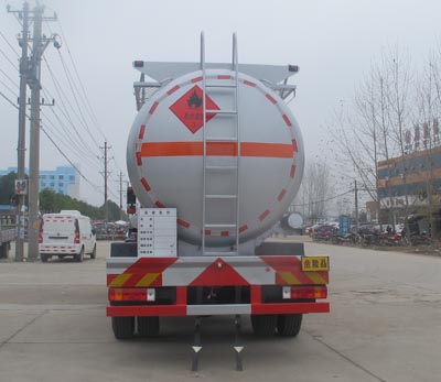程力威牌CLW5258GRYC4易燃液体罐式运输车公告图片